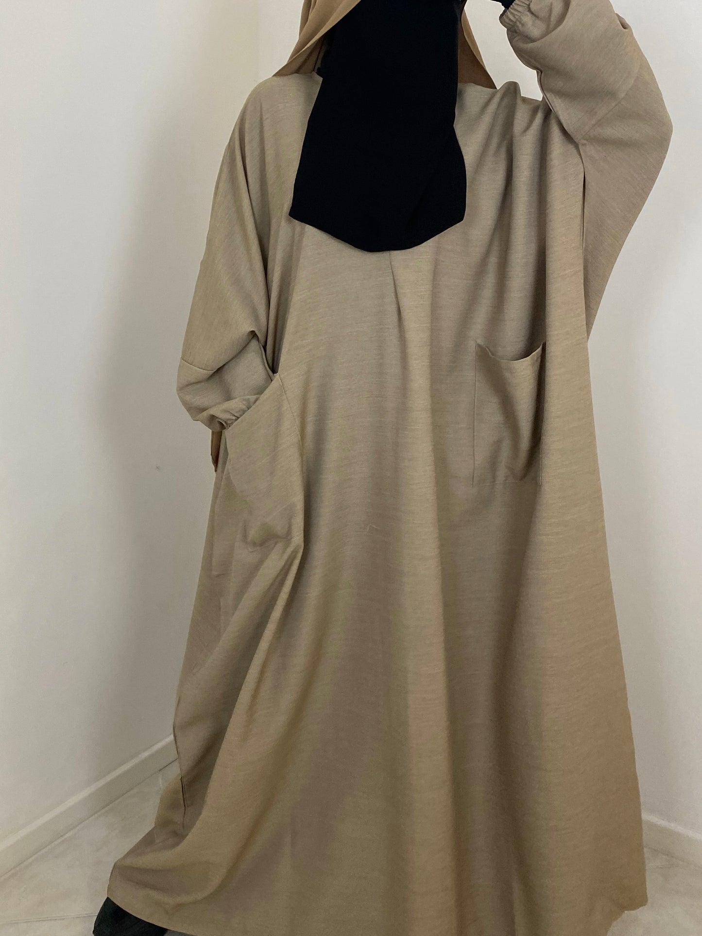 Abaya Qamar